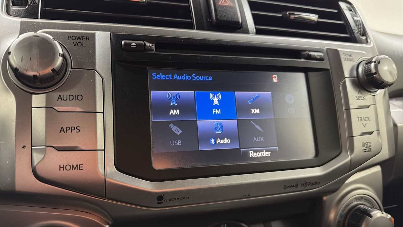 Thumbnail: 2016 Toyota 4Runner - 18