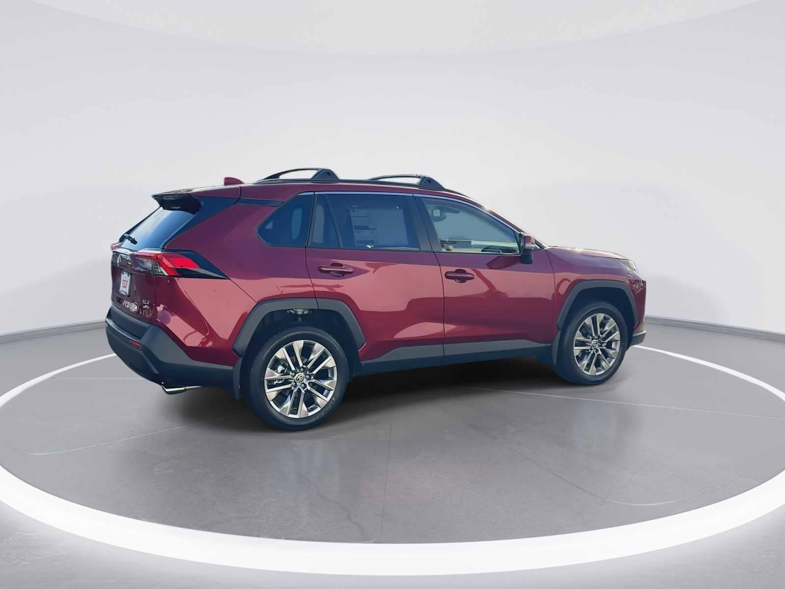 Thumbnail: 2025 Toyota RAV4 - 8