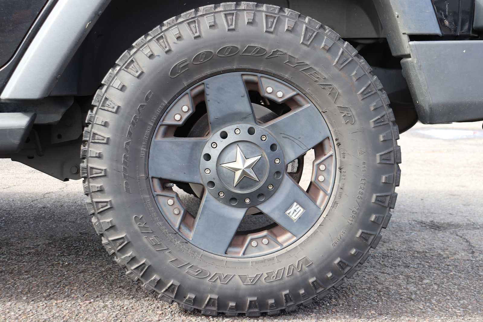 Thumbnail: 2013 Jeep Wrangler - 9