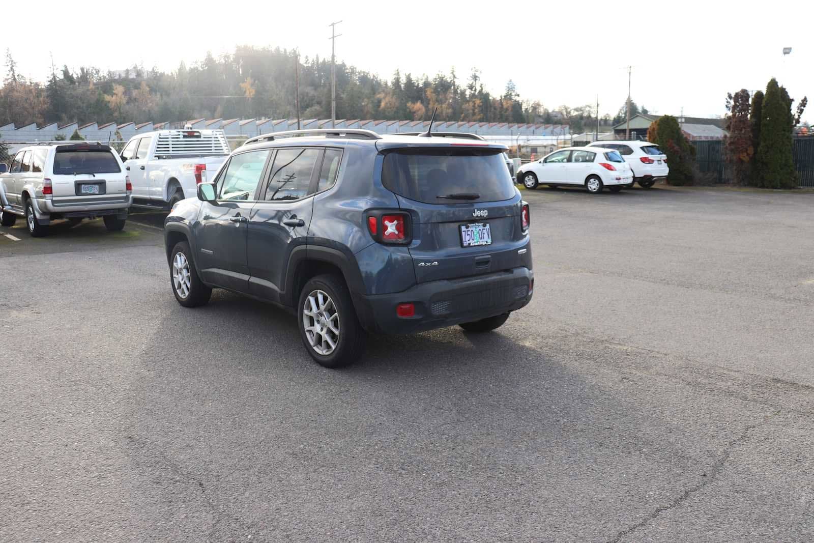 Thumbnail: 2021 Jeep Renegade - 7