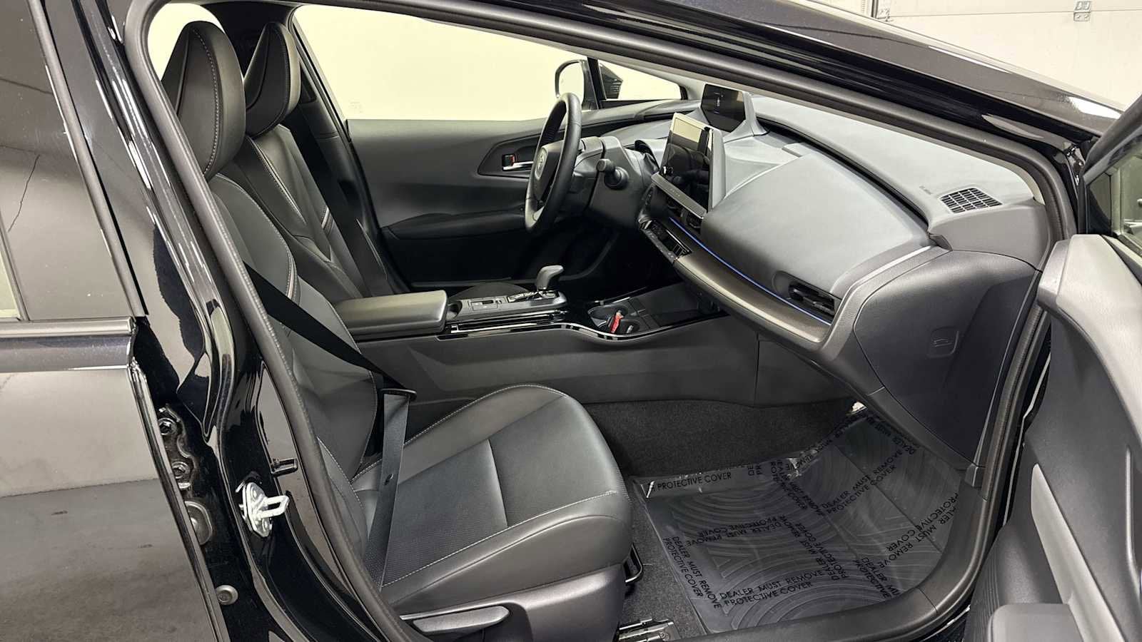 Thumbnail: 2025 Toyota Prius - 29