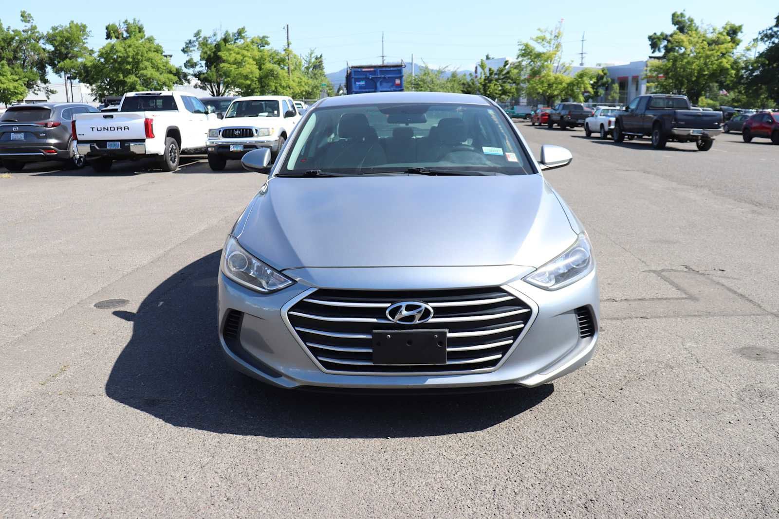 2017 Hyundai Elantra SE 2