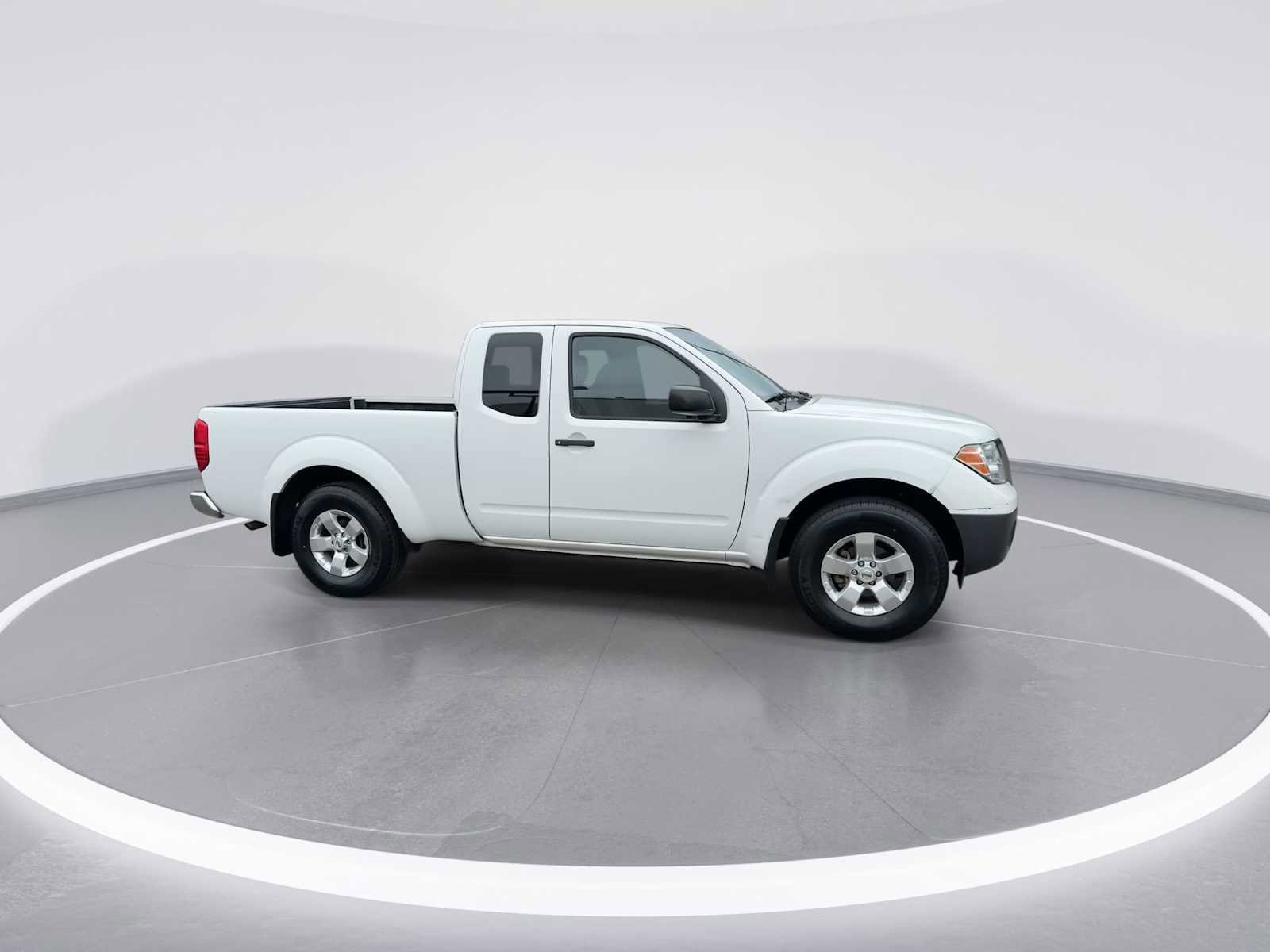 Thumbnail: 2015 Nissan Frontier - 9