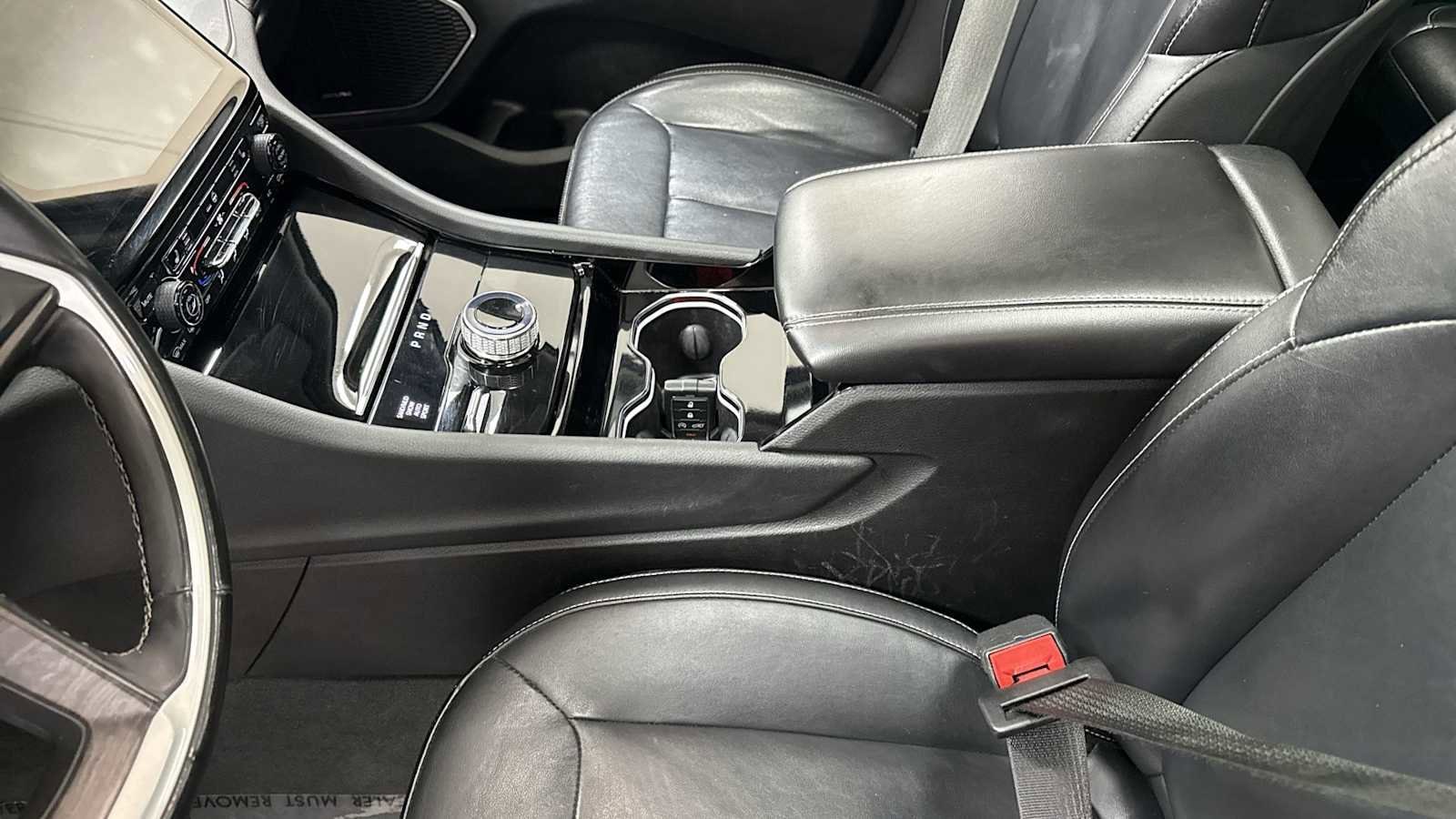 Thumbnail: 2021 Jeep Grand Cherokee L - 23