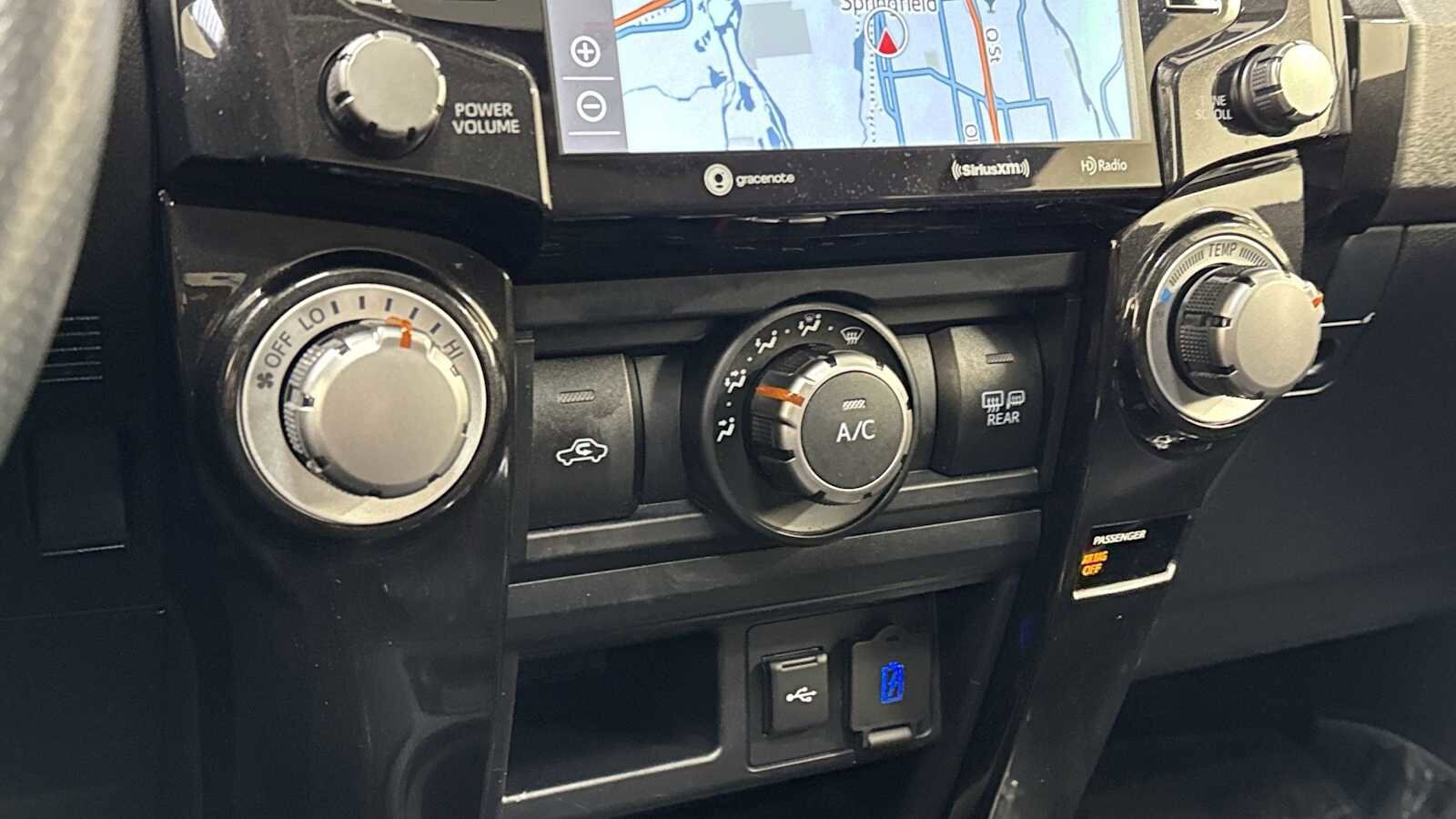 Thumbnail: 2022 Toyota 4Runner - 21