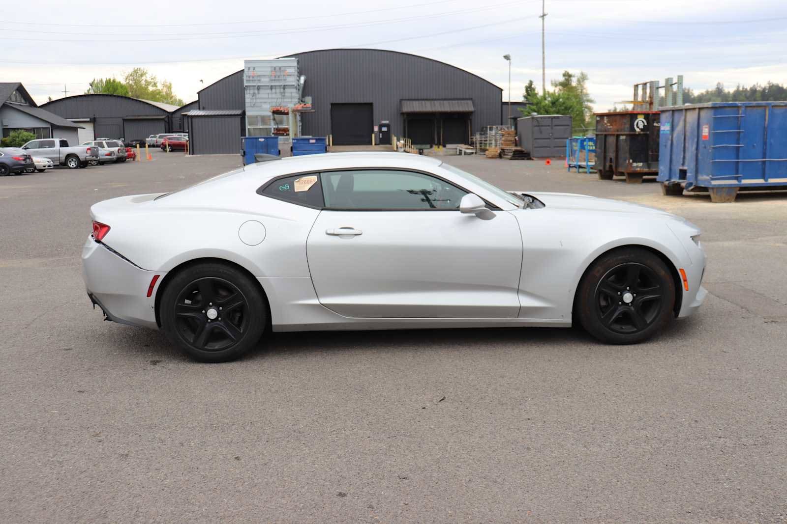 Thumbnail: 2017 Chevrolet Camaro - 4