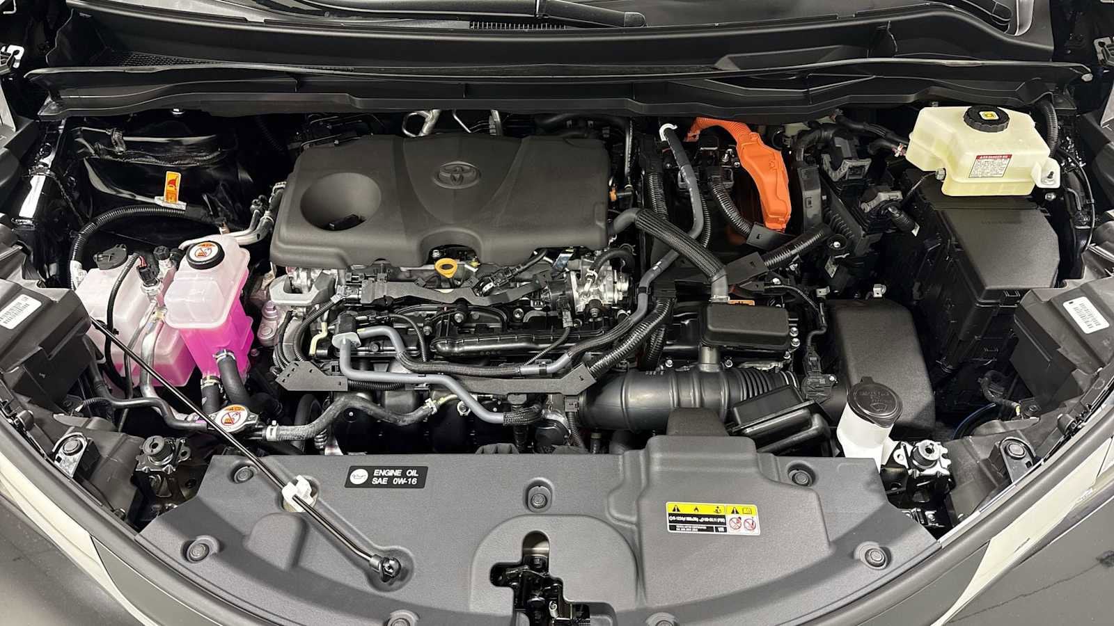 Thumbnail: 2025 Toyota Sienna - 32