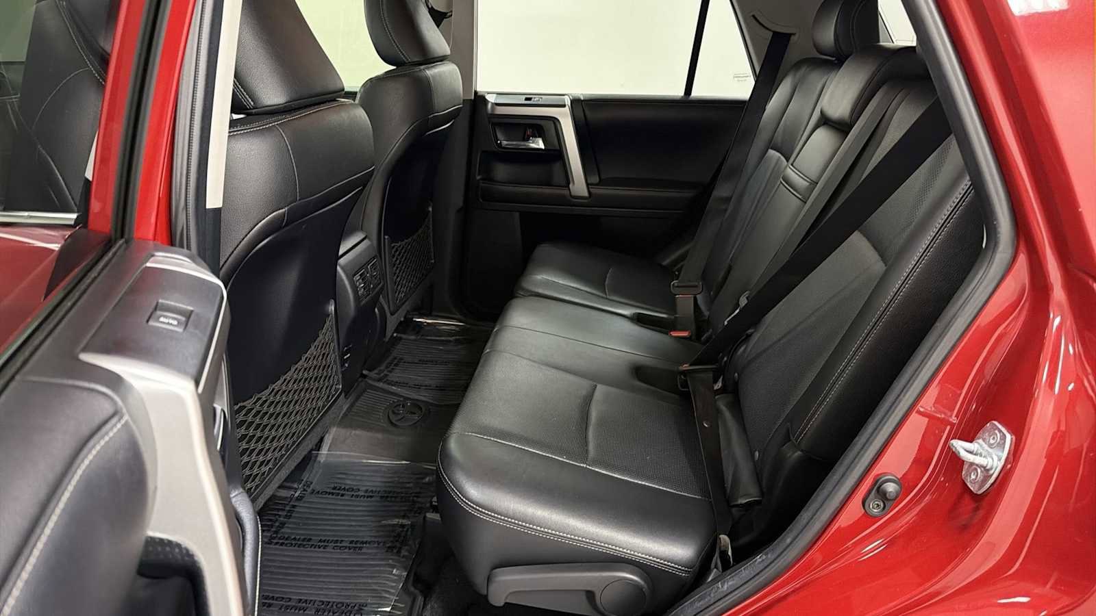 Thumbnail: 2017 Toyota 4Runner - 25