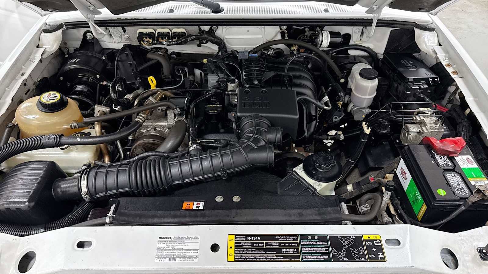 Thumbnail: 2009 Mazda Mazda3 - 28