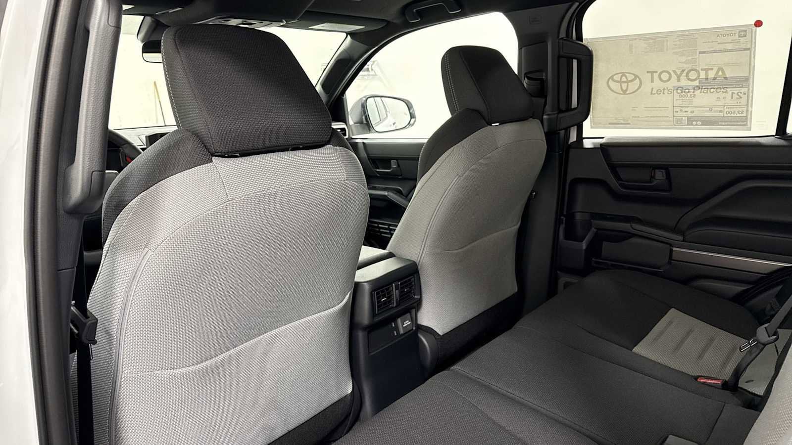 Thumbnail: 2025 Toyota 4Runner - 25