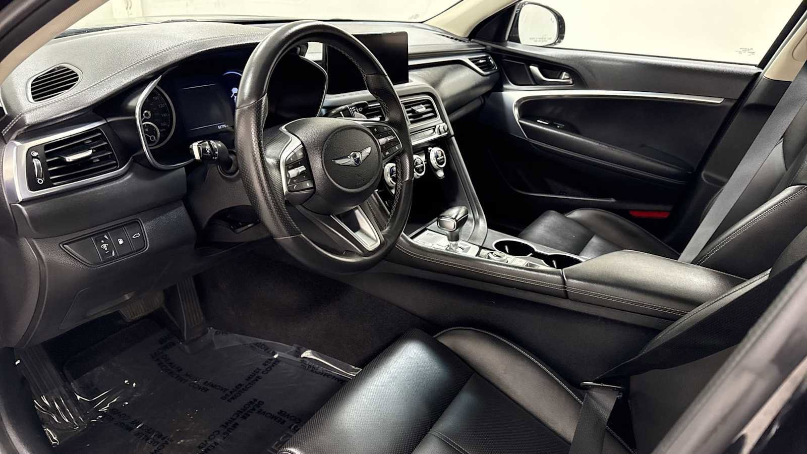 Thumbnail: 2022 Genesis G70 - 12