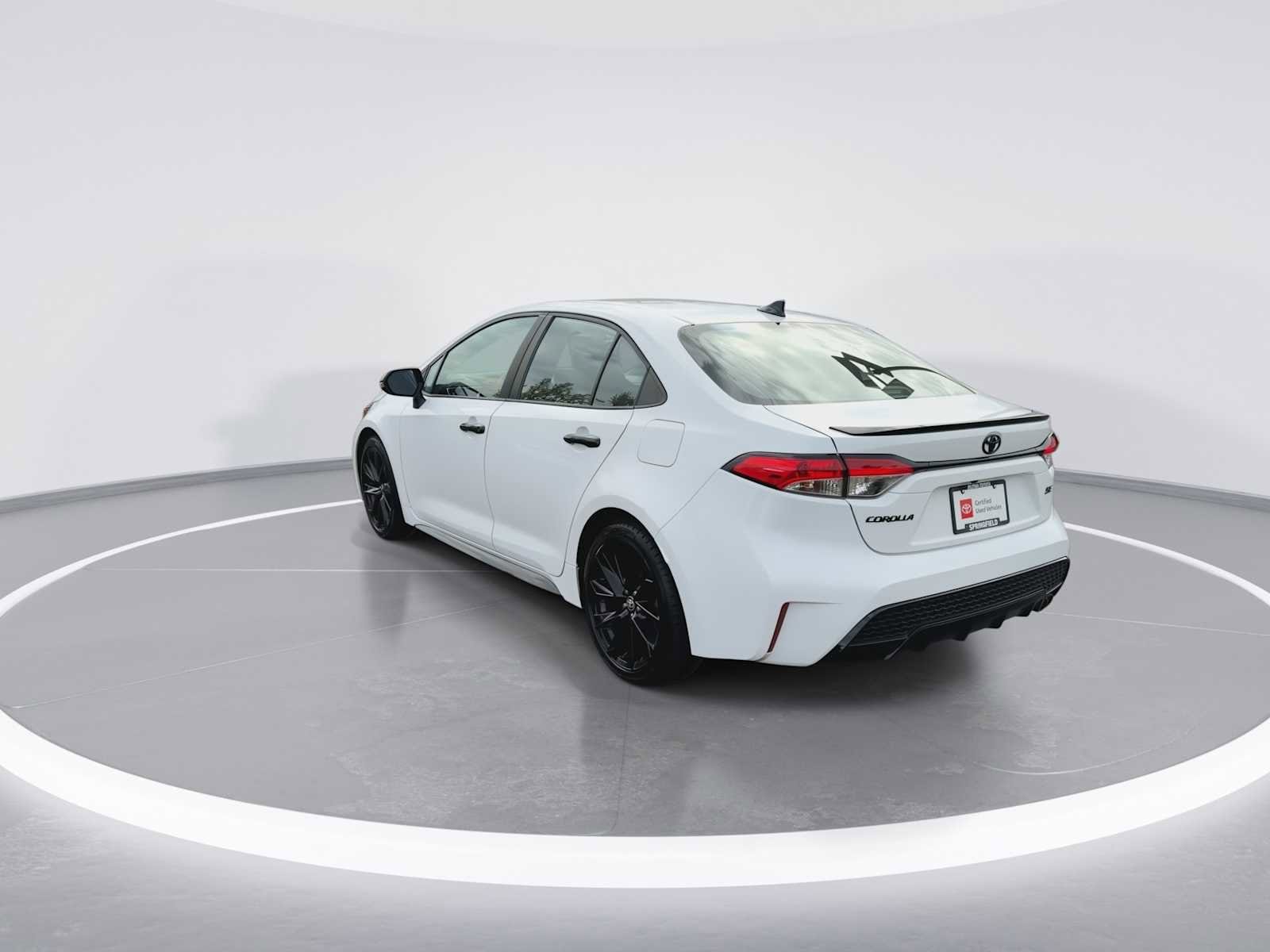 Thumbnail: 2021 Toyota Corolla - 6