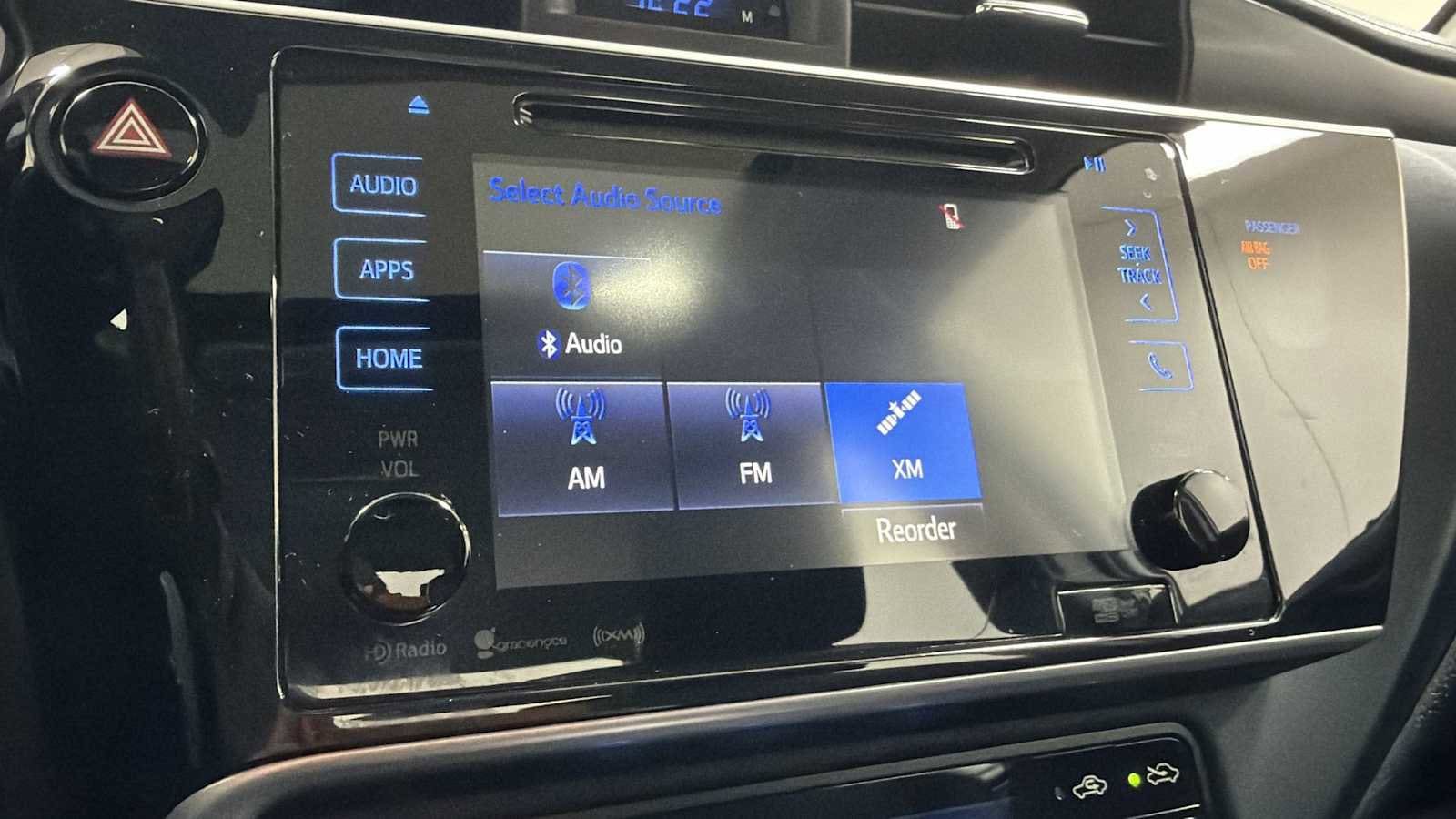 Thumbnail: 2018 Toyota Corolla - 18