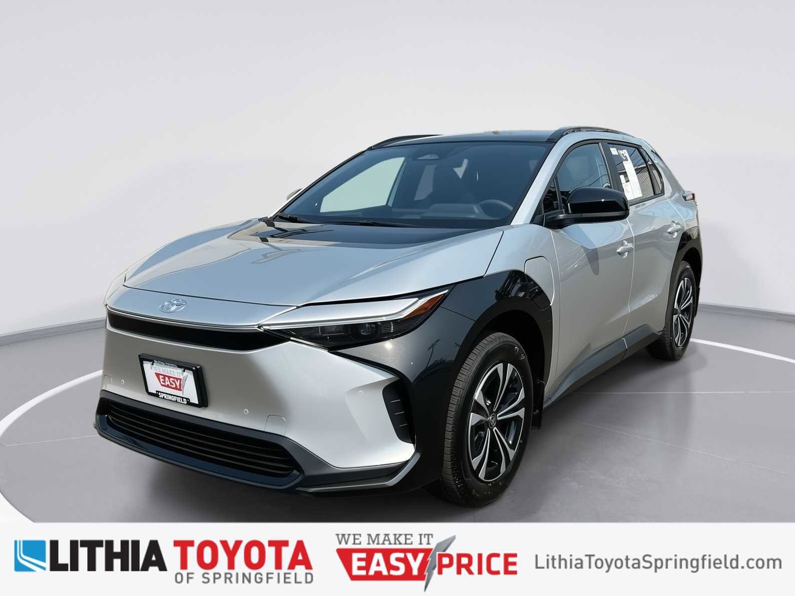 2024 Toyota bZ4X XLE -
                Springfield, OR