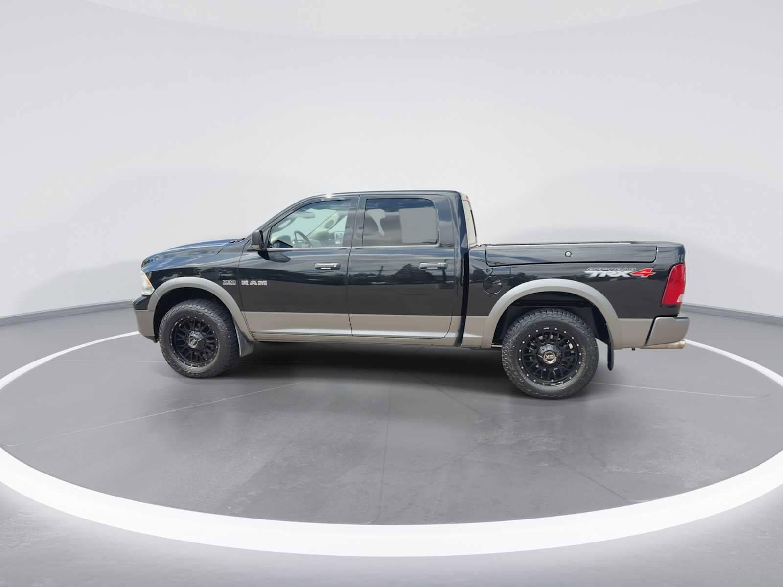 Thumbnail: 2010 Dodge Ram 1500 - 5