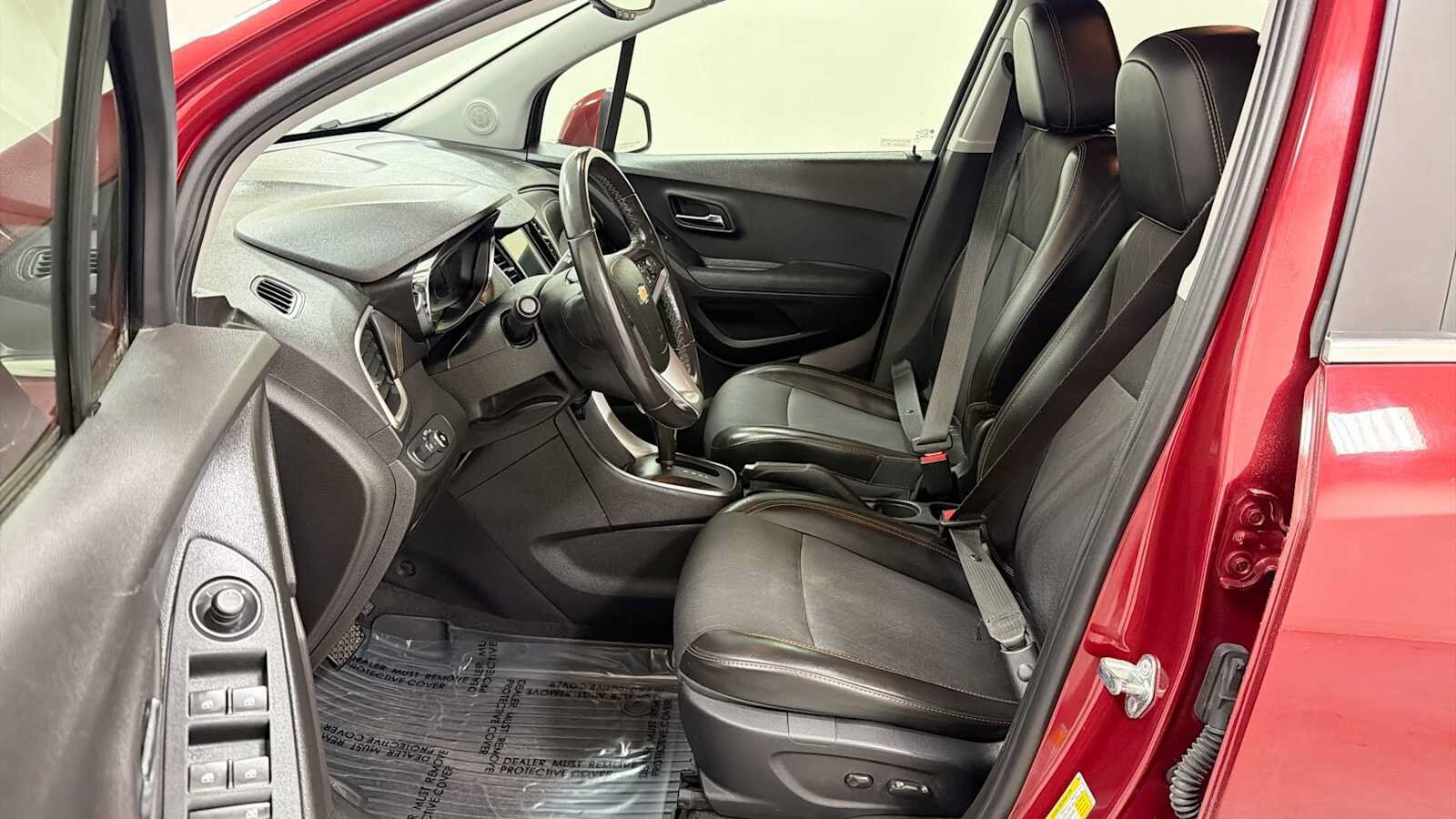 Thumbnail: 2018 Chevrolet Trax - 12