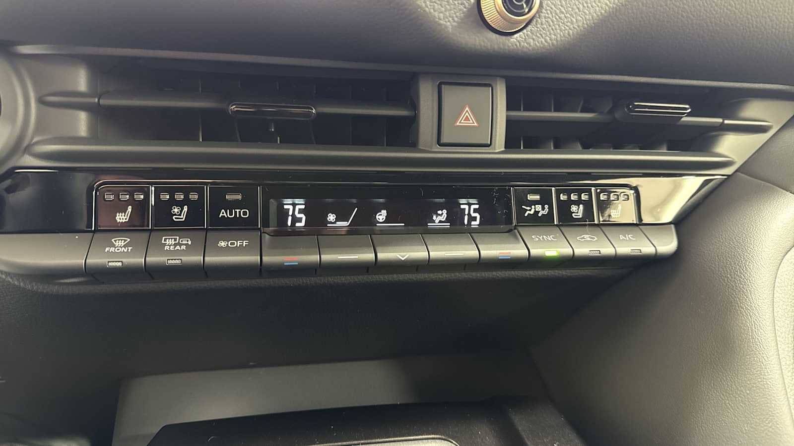 Thumbnail: 2026 Toyota Crown Signia - 21