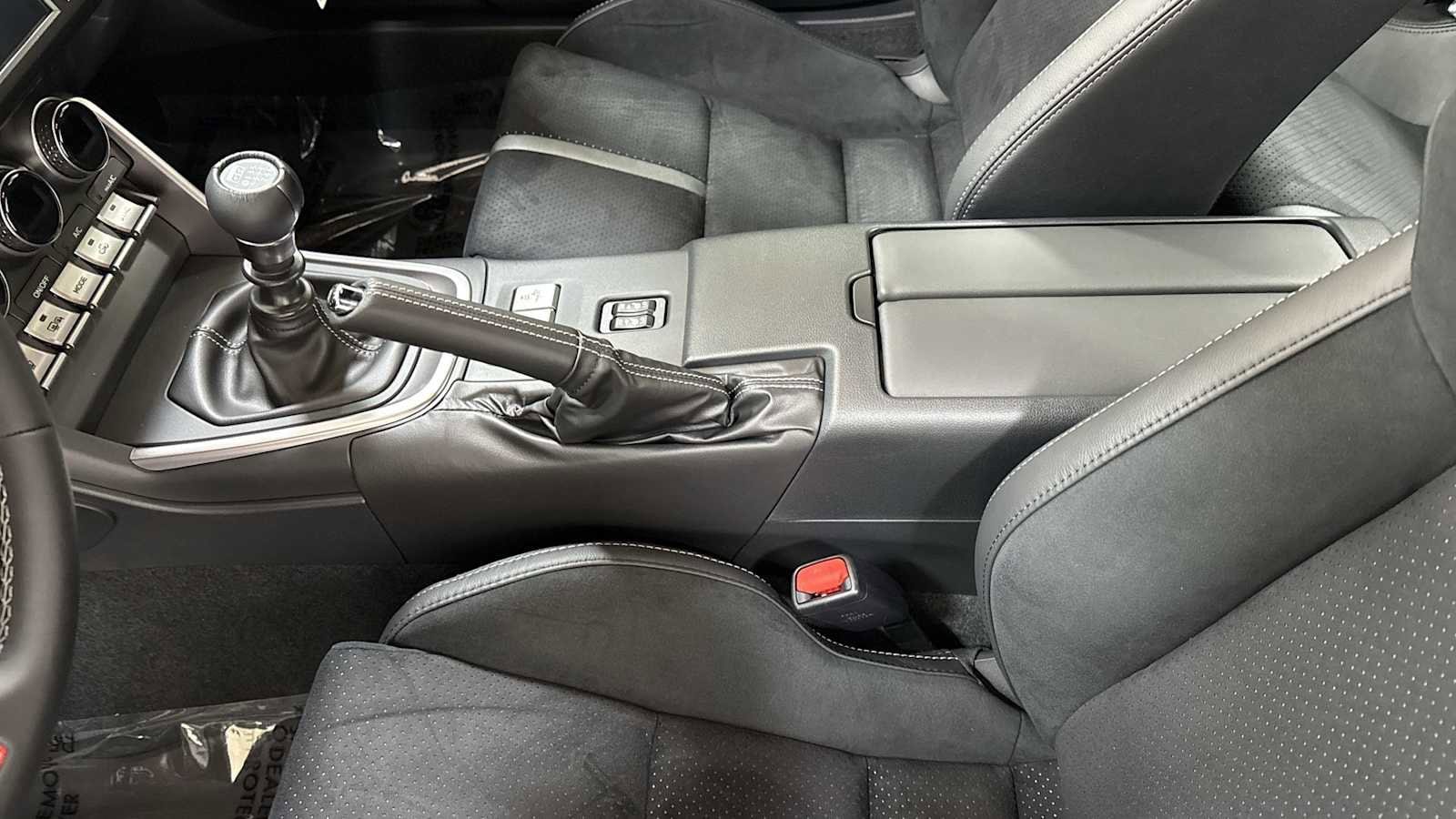 Thumbnail: 2025 Toyota GR86 - 22