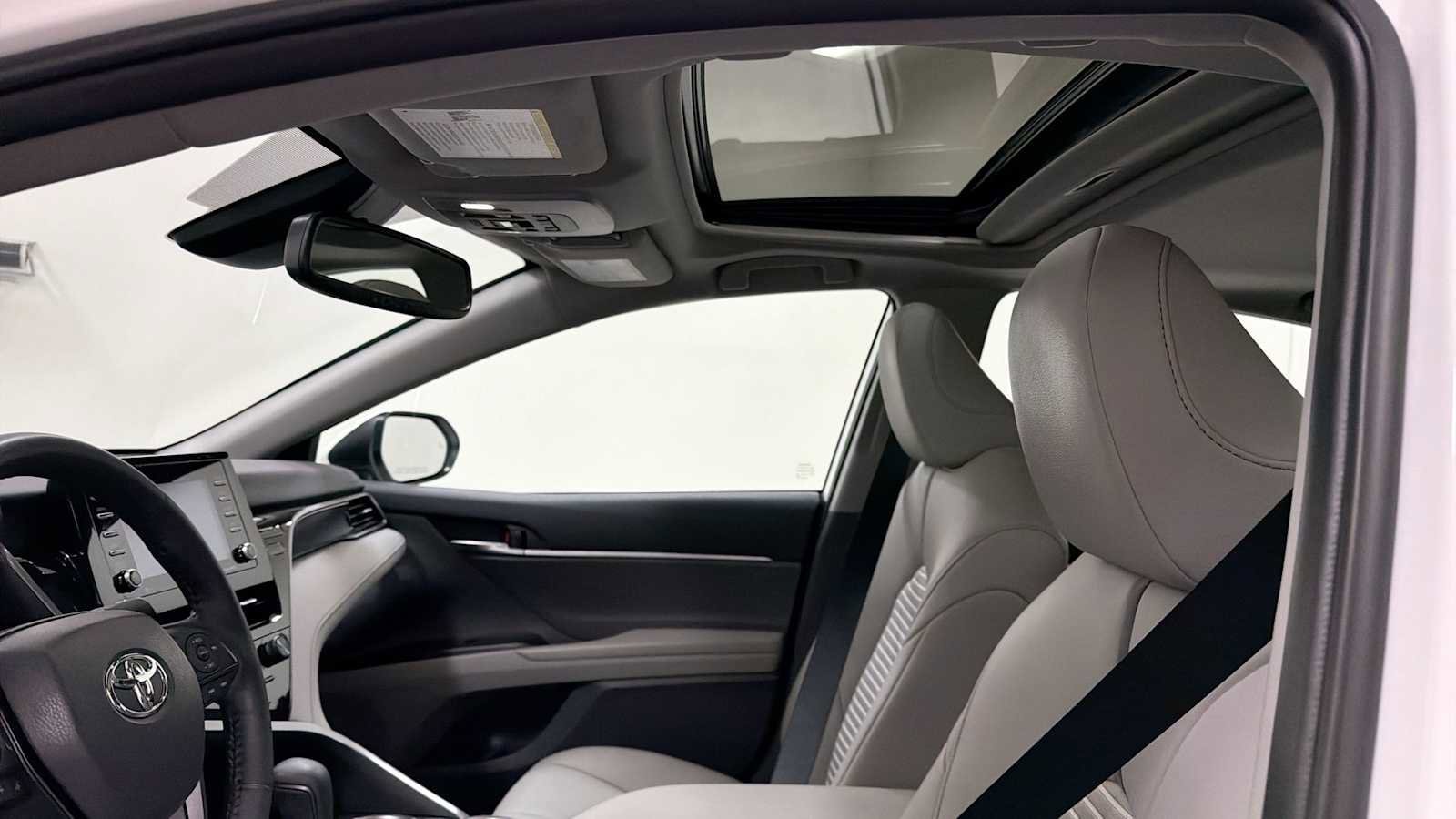 Thumbnail: 2023 Toyota Camry - 23