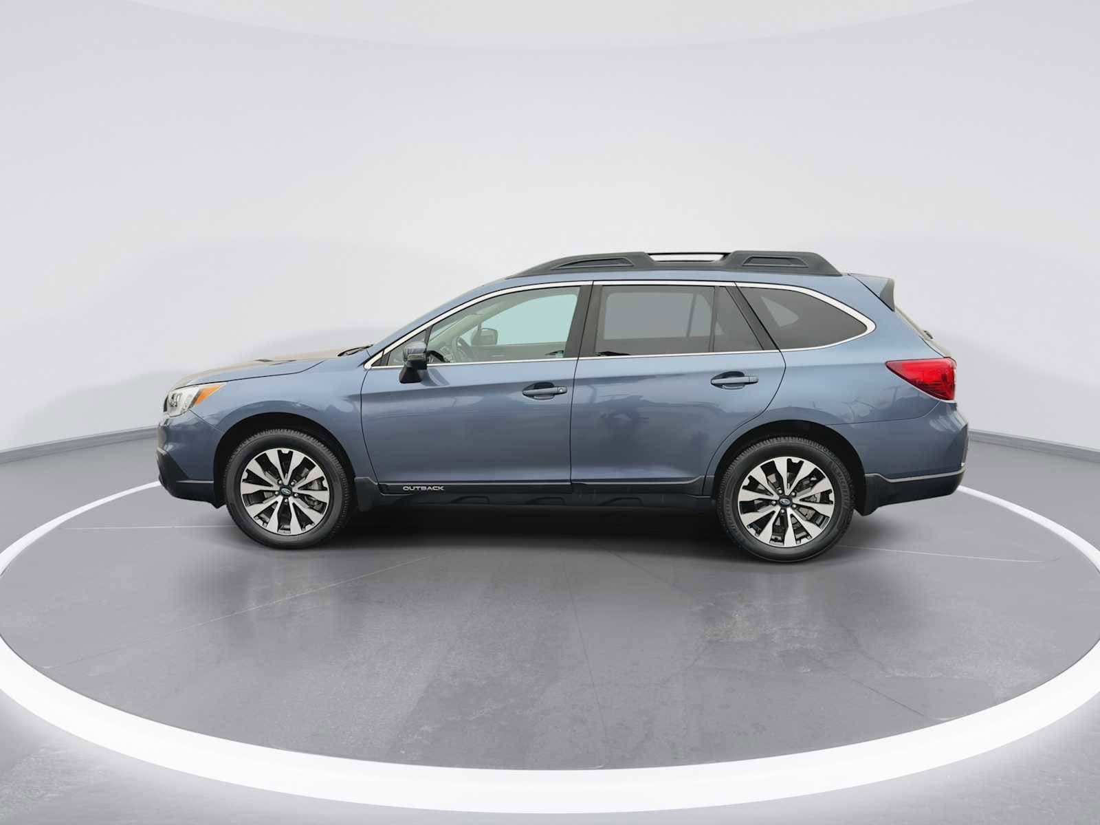 Thumbnail: 2017 Subaru Outback - 5