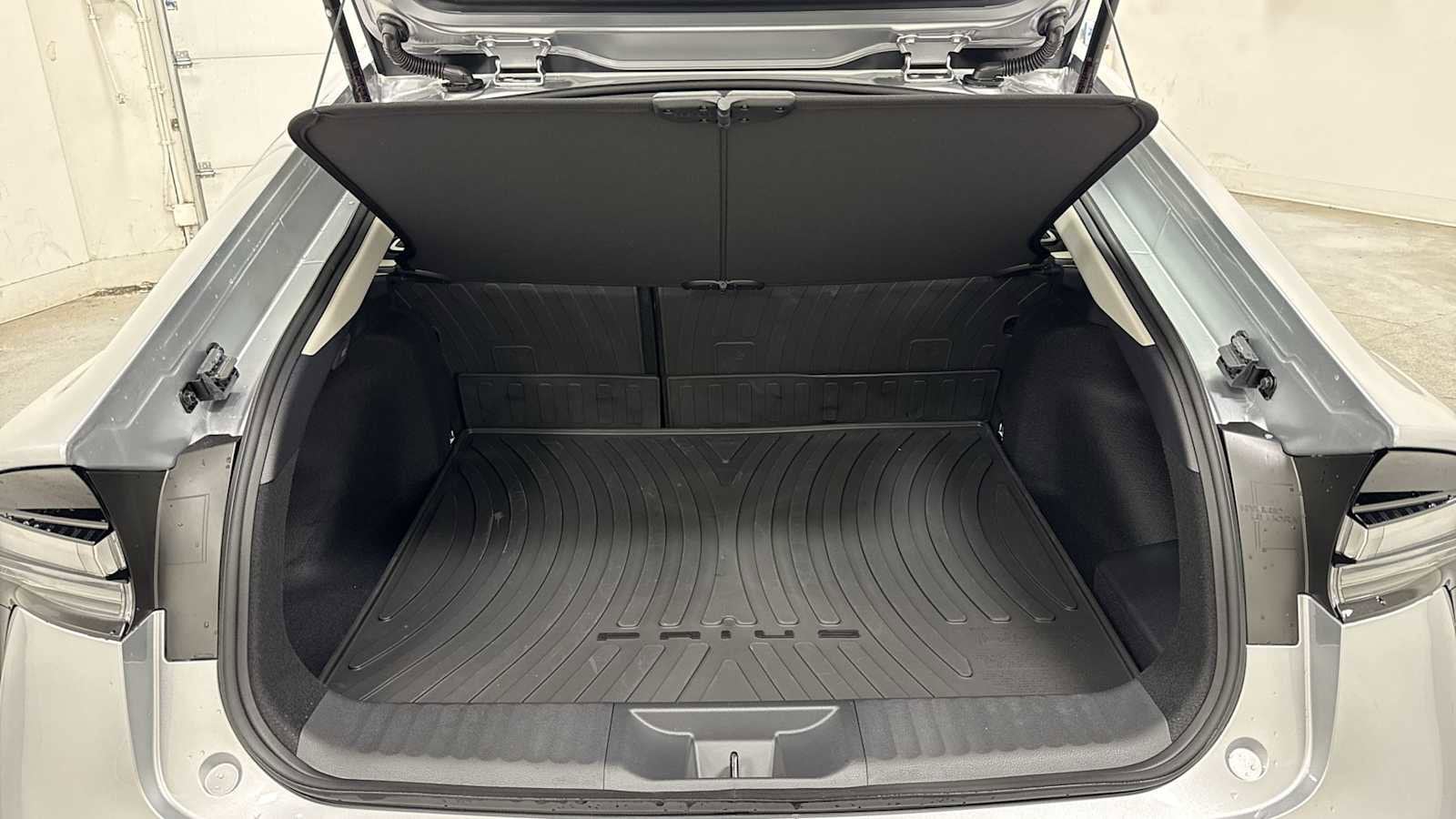 Thumbnail: 2026 Toyota Prius - 27