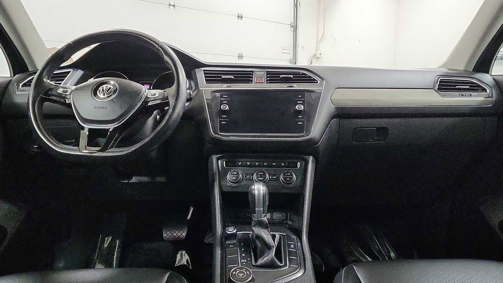 Thumbnail: 2019 Volkswagen Tiguan - 27