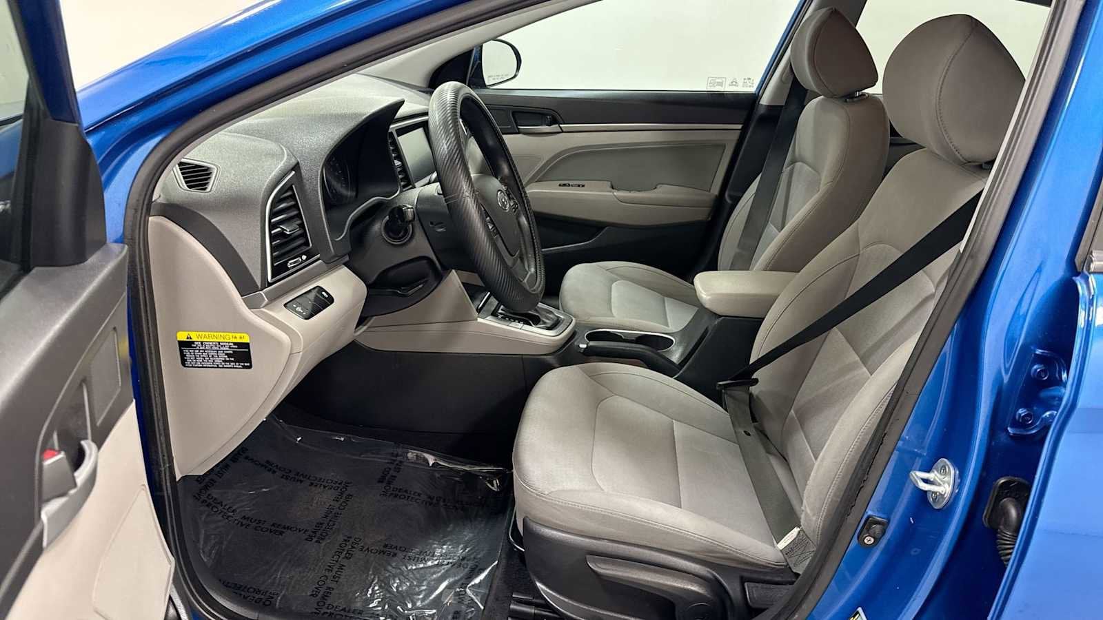 Thumbnail: 2017 Hyundai Elantra - 13