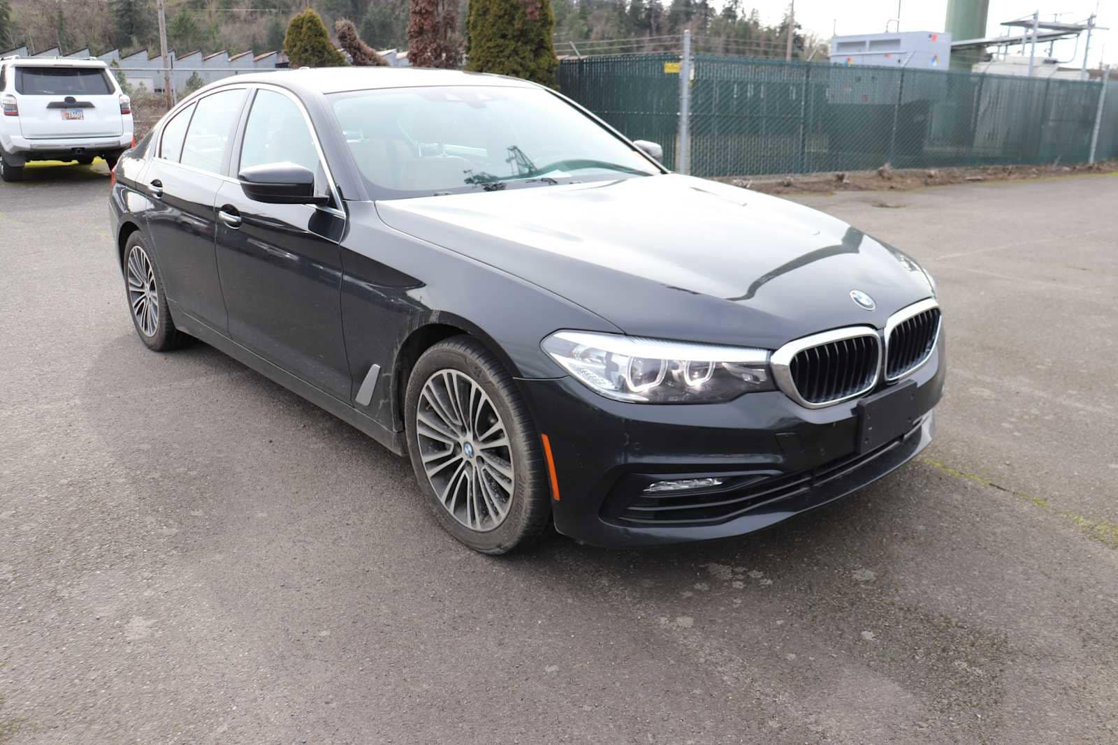 Thumbnail: 2018 BMW 5 Series - 3