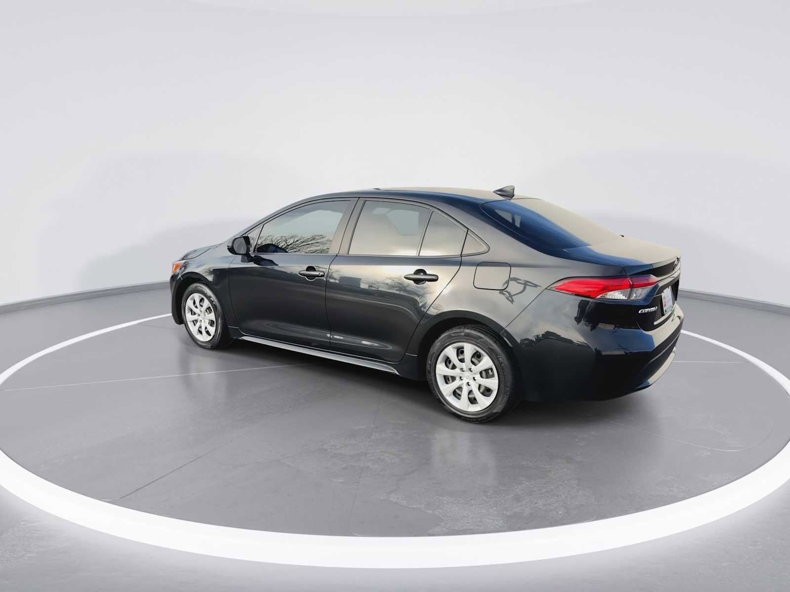 Thumbnail: 2022 Toyota Corolla - 6