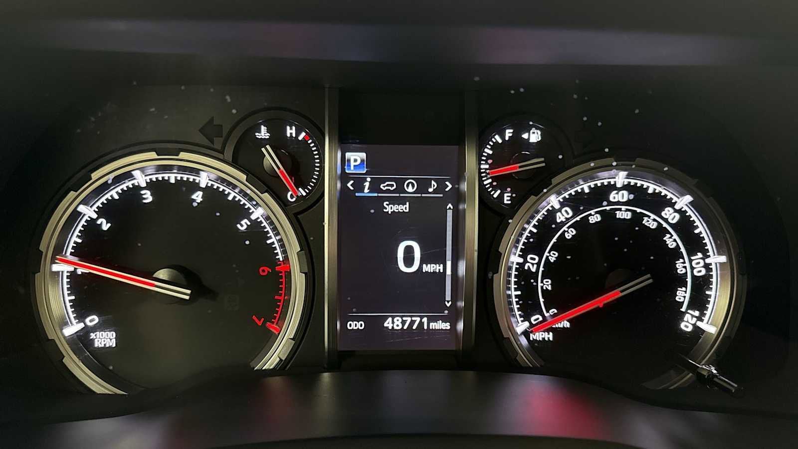 Thumbnail: 2021 Toyota 4Runner - 17