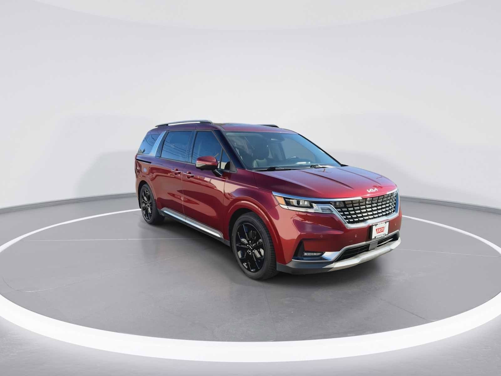 Thumbnail: 2022 Kia Carnival - 2