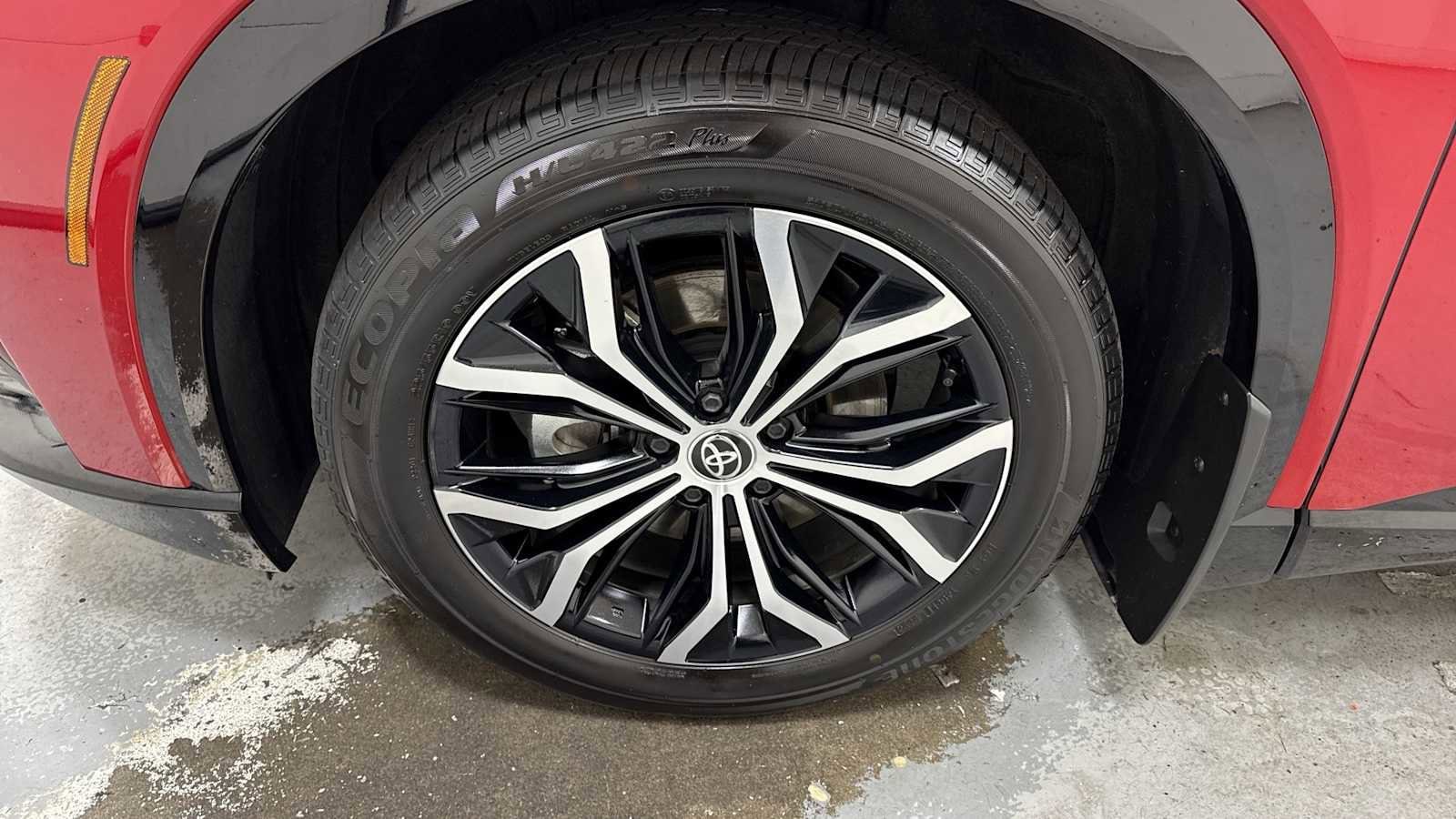 Thumbnail: 2025 Toyota Crown Signia - 10