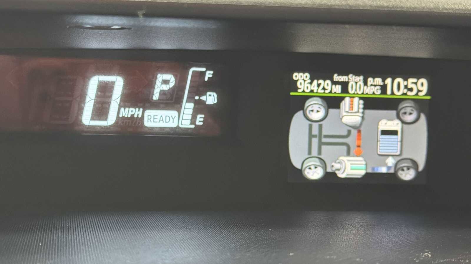 Thumbnail: 2017 Toyota Prius c - 17