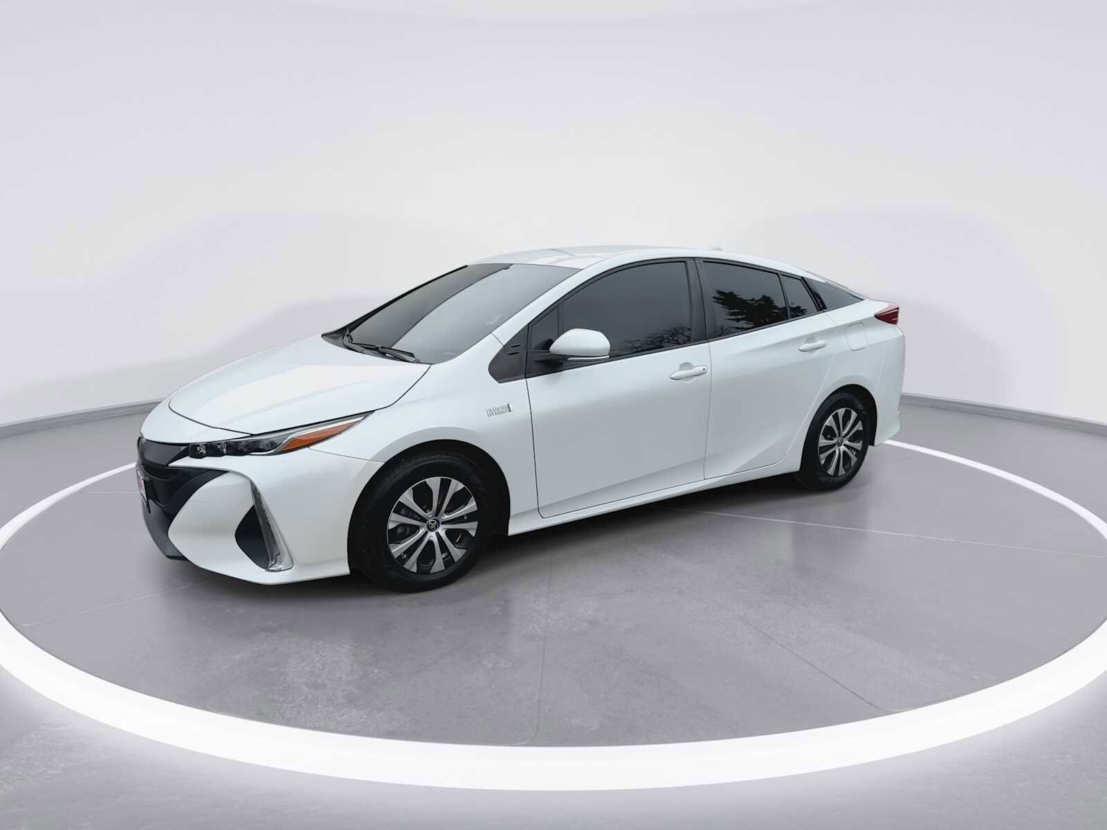 Thumbnail: 2021 Toyota Prius Prime - 4