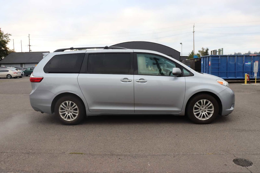 Certified 2017 Toyota Sienna XLE 8 Passenger Van Passenger Van