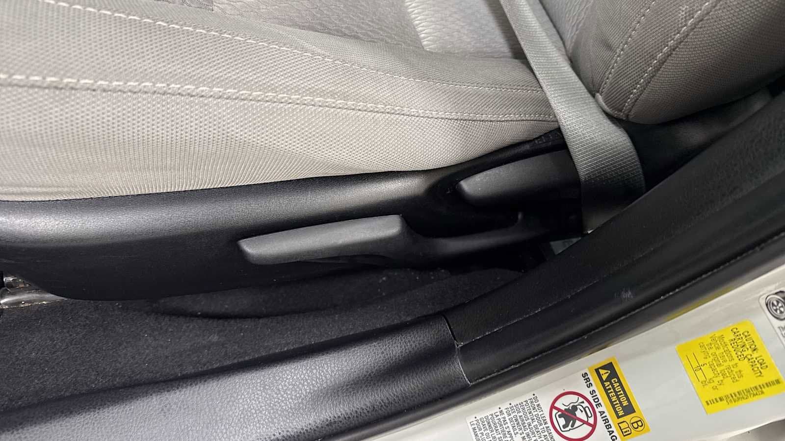 Thumbnail: 2015 Toyota Corolla - 14