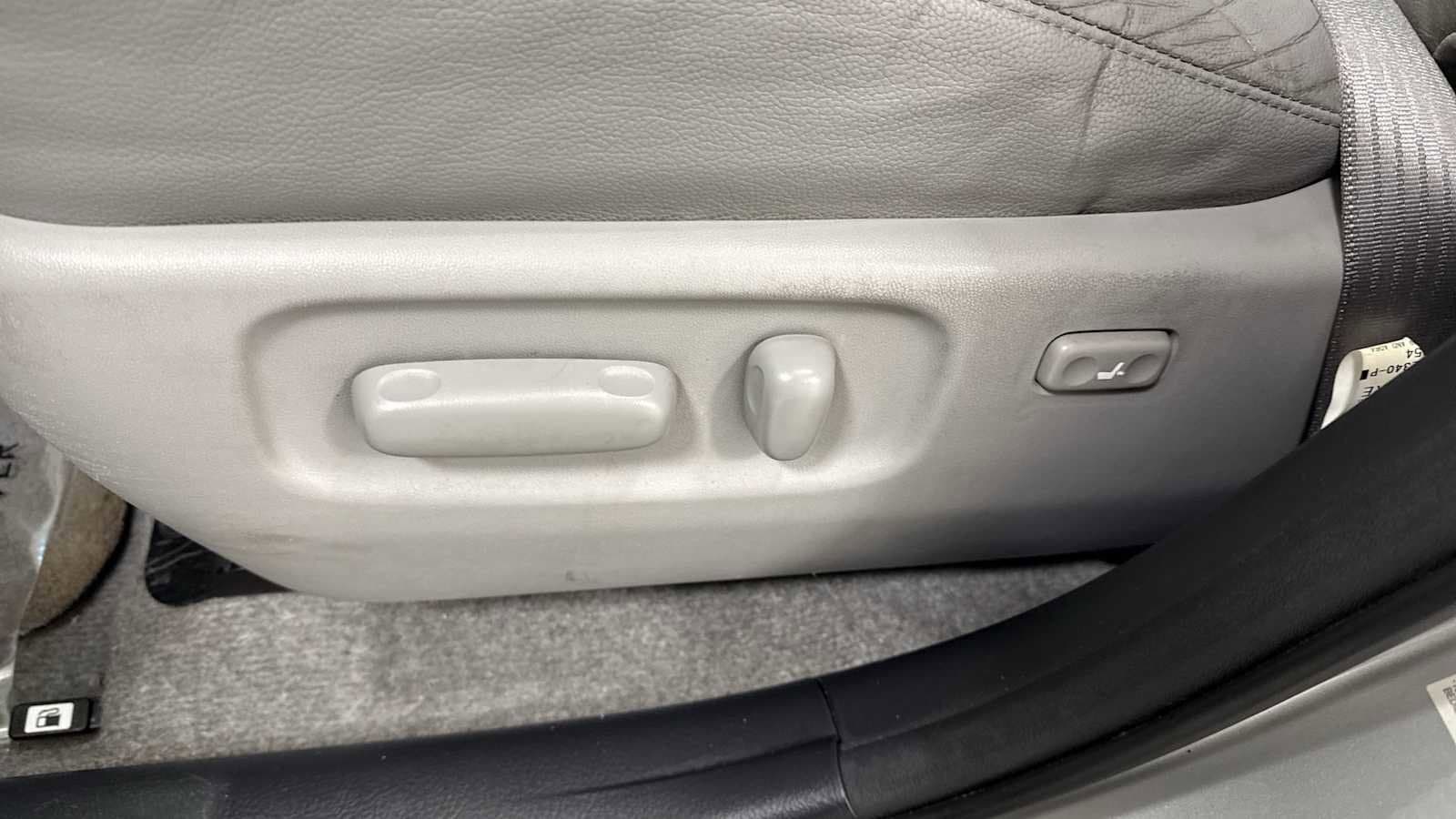 Thumbnail: 2009 Toyota RAV4 - 14