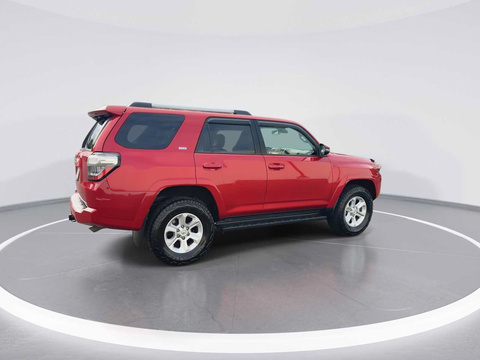 Thumbnail: 2021 Toyota 4Runner - 8