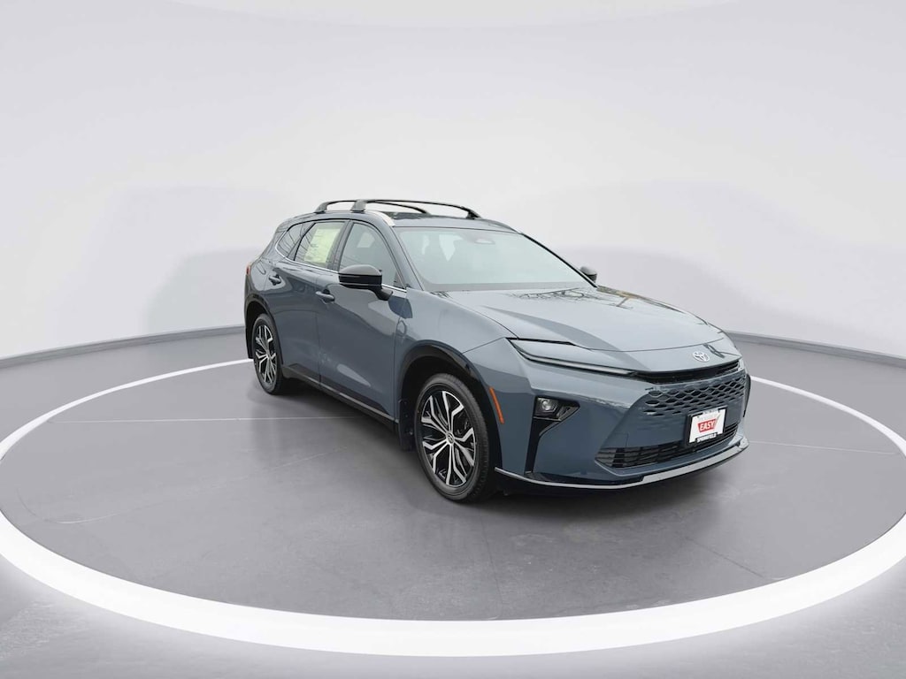 New 2025 Toyota Crown Signia XLE XLE