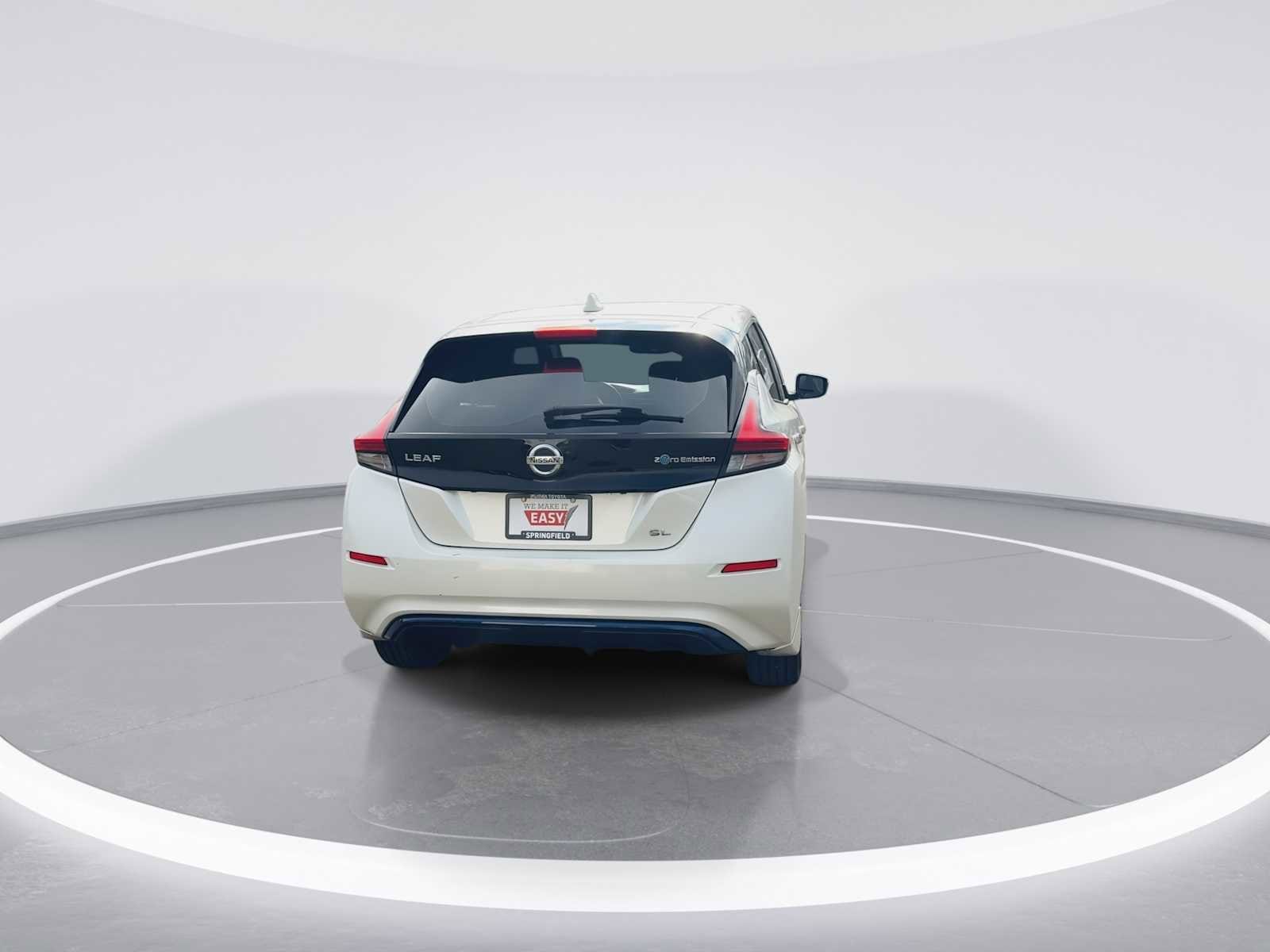 Thumbnail: 2018 Nissan Leaf - 7