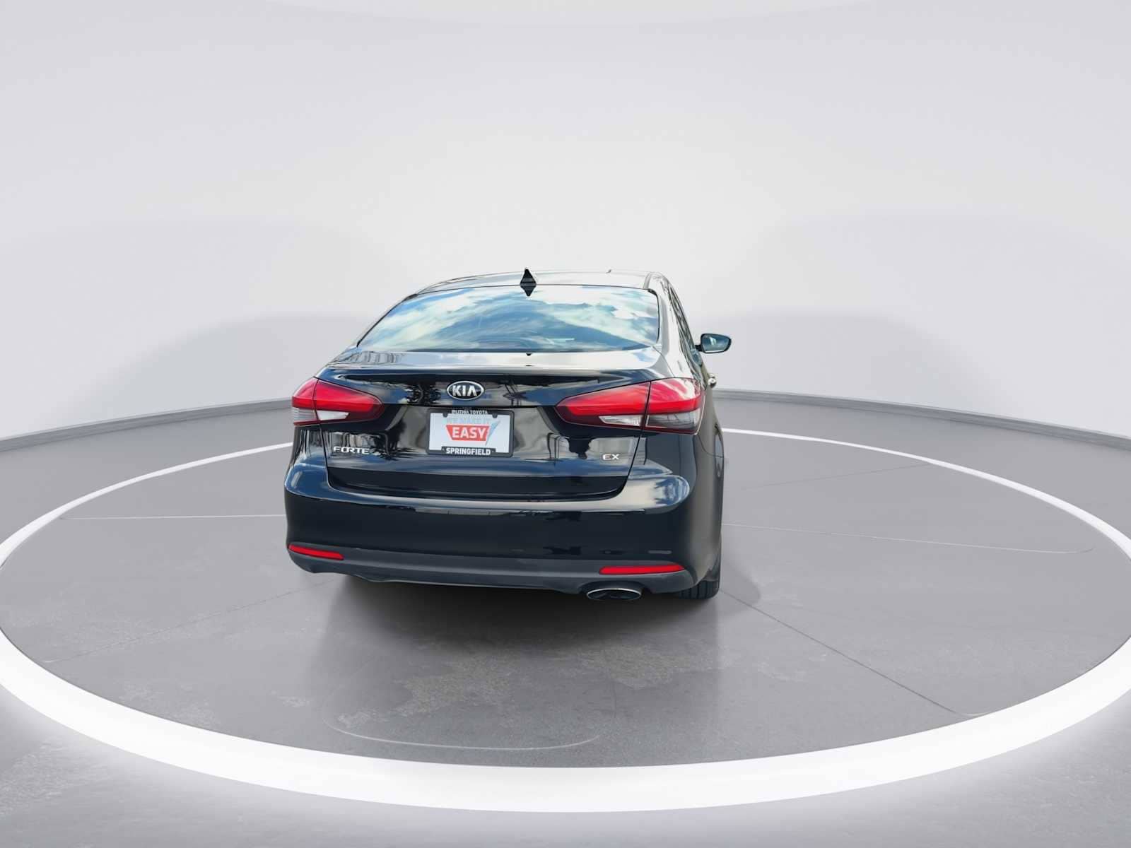 Thumbnail: 2017 Kia Forte - 7