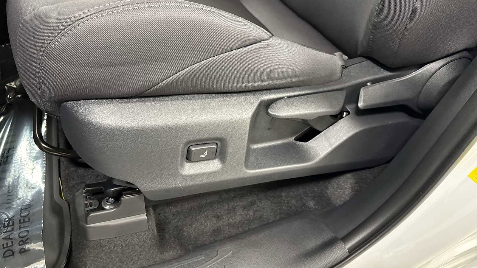 Thumbnail: 2025 Toyota Tacoma - 14