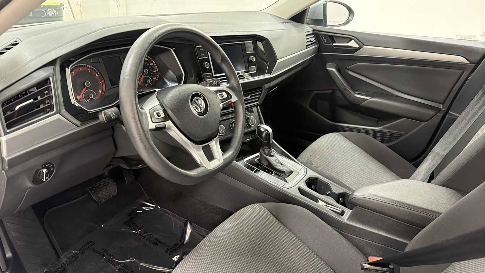 Thumbnail: 2021 Volkswagen Jetta - 11