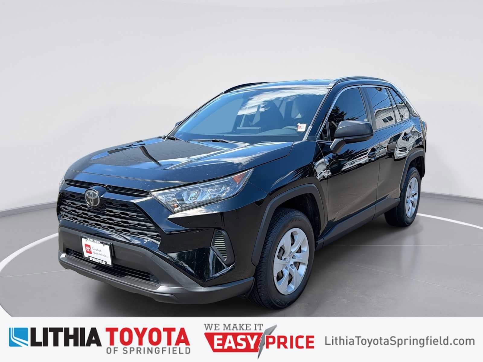 Thumbnail: 2019 Toyota RAV4 - 1