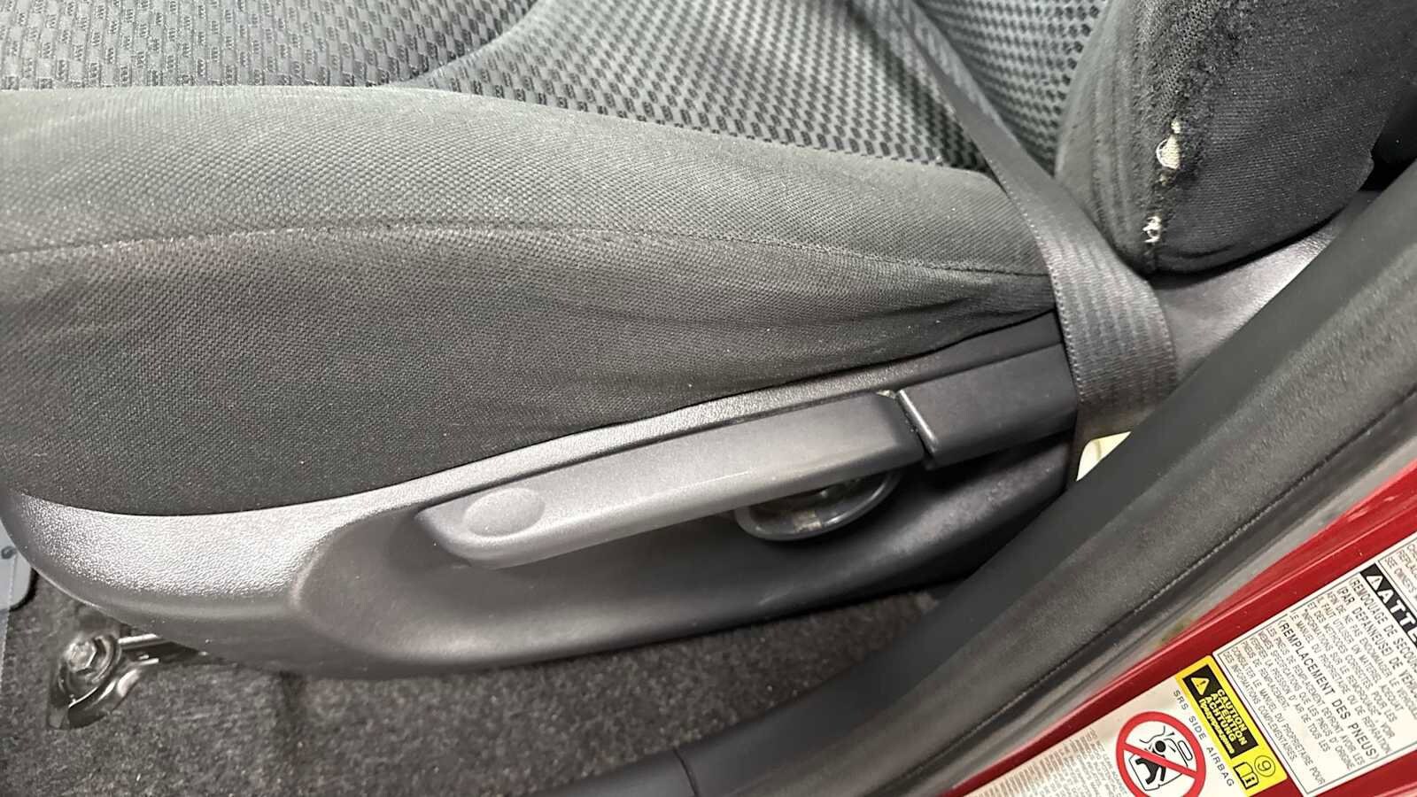 Thumbnail: 2012 Toyota RAV4 - 14