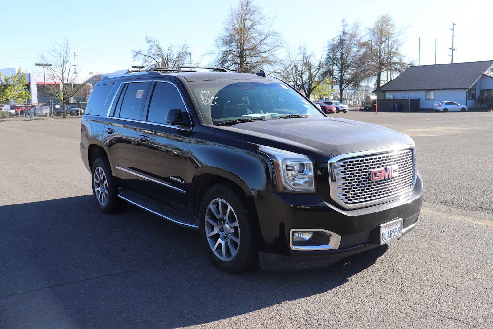 Thumbnail: 2017 GMC Yukon - 3