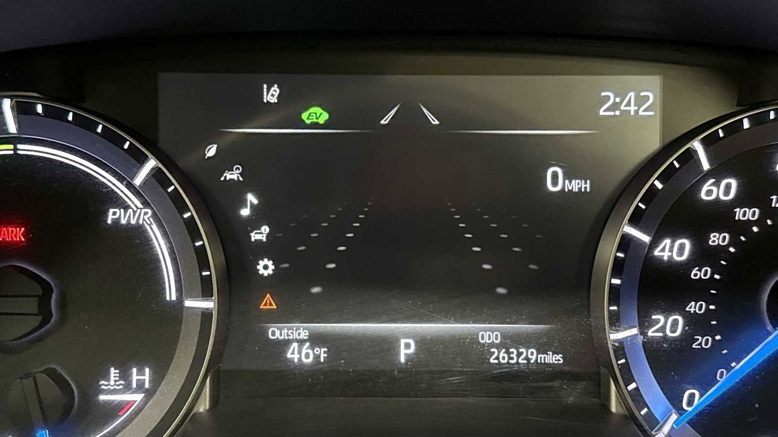 Thumbnail: 2023 Toyota Highlander - 17