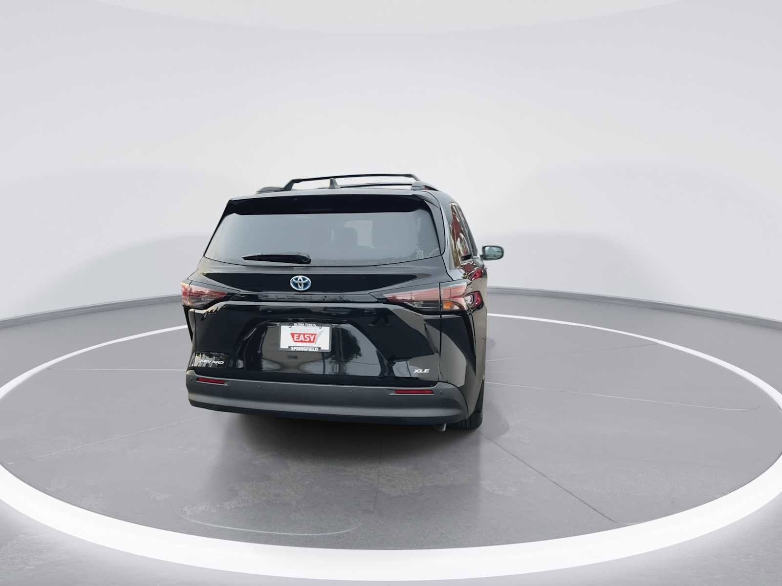 Thumbnail: 2025 Toyota Sienna - 7