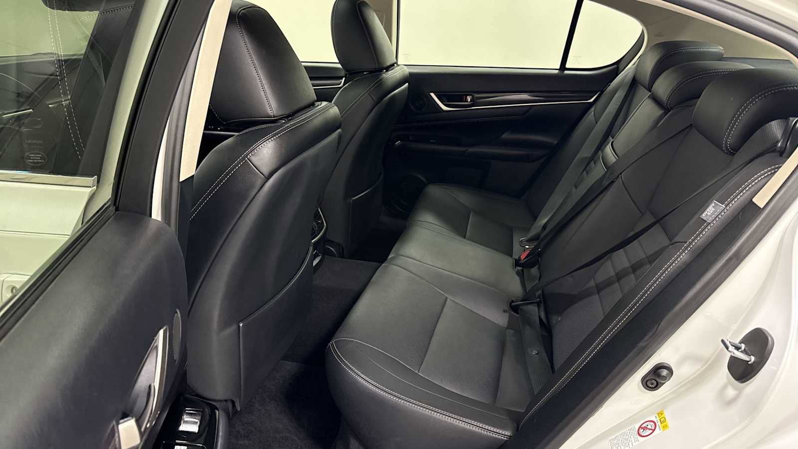 Thumbnail: 2018 Lexus GS - 25