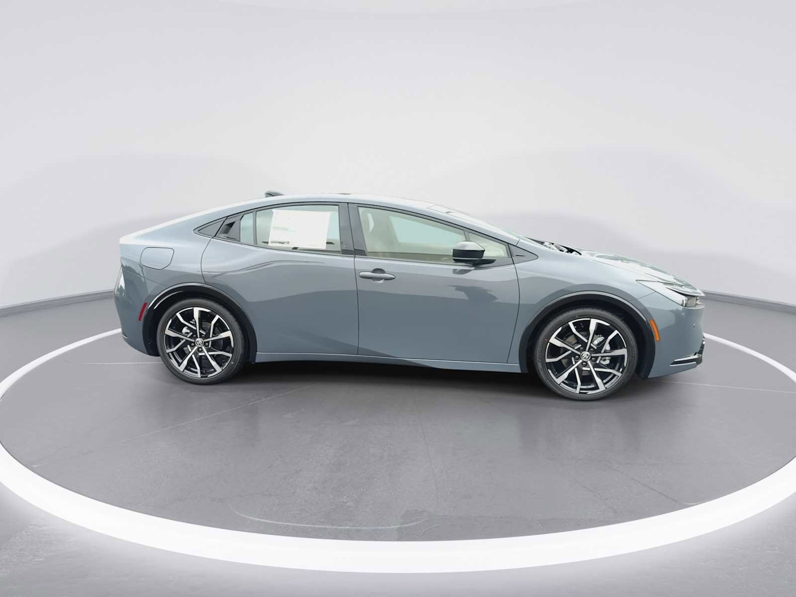 Thumbnail: 2026 Toyota Prius - 9